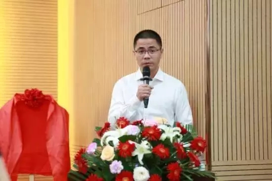 安徽省羽絨皮草產(chǎn)業(yè)協(xié)會成立，夏吉國總裁任第一屆理事會顧問